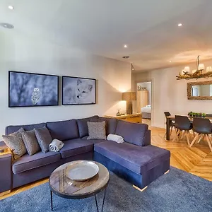  Apartment Marie Paradis France