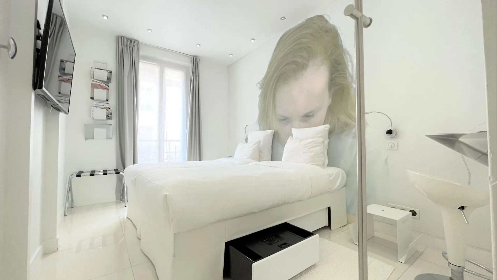 Blc Design Hotel Parigi 3*,